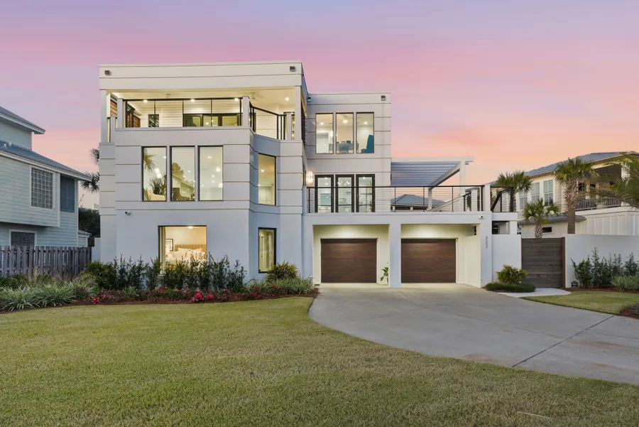 327 Sand Cliff Dr Twilight
